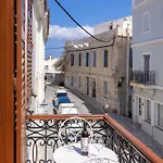 Daire Dione Heritage Ermoupoli