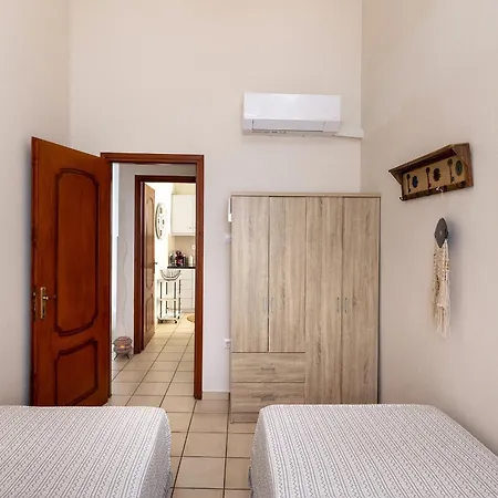 Dione Heritage * Ermúpoli